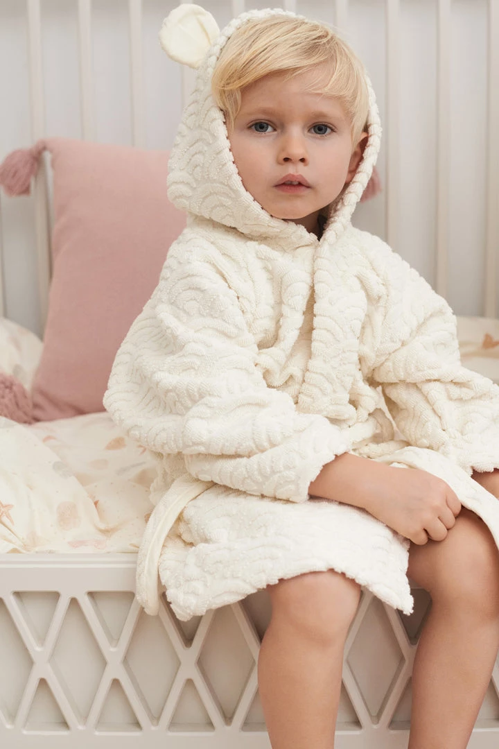 CAM CAM COPENHAGEN Cam Cam Hooded Organic Baby Bear Bathrobe - Ivory Baby Bathtime 4 CAM CAM COPENHAGEN Cam Cam Hooded Organic Baby Bear Bathrobe - Ivory Baby Bathtime