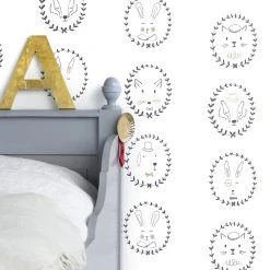 Hibou Home Portraits Wallpaper