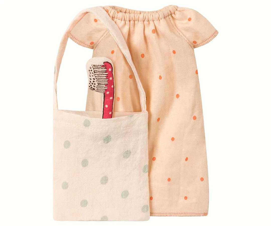 Maileg Mice & Bunnies Maileg (Medium) Mouse In A Box - Girl & Sleepover Set 5 Maileg Mice & Bunnies Maileg (Medium) Mouse In A Box - Girl & Sleepover Set