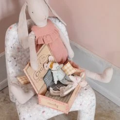 Maileg Mice In A Cigar Box - Mum & Dad