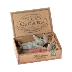 Maileg Mice In A Cigar Box - Mum & Dad