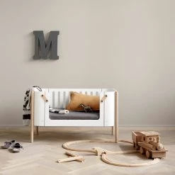 Cots & Cribs Oliver Furniture Wood Co-Sleeper (incl. Bench Conversion) - White/Oak