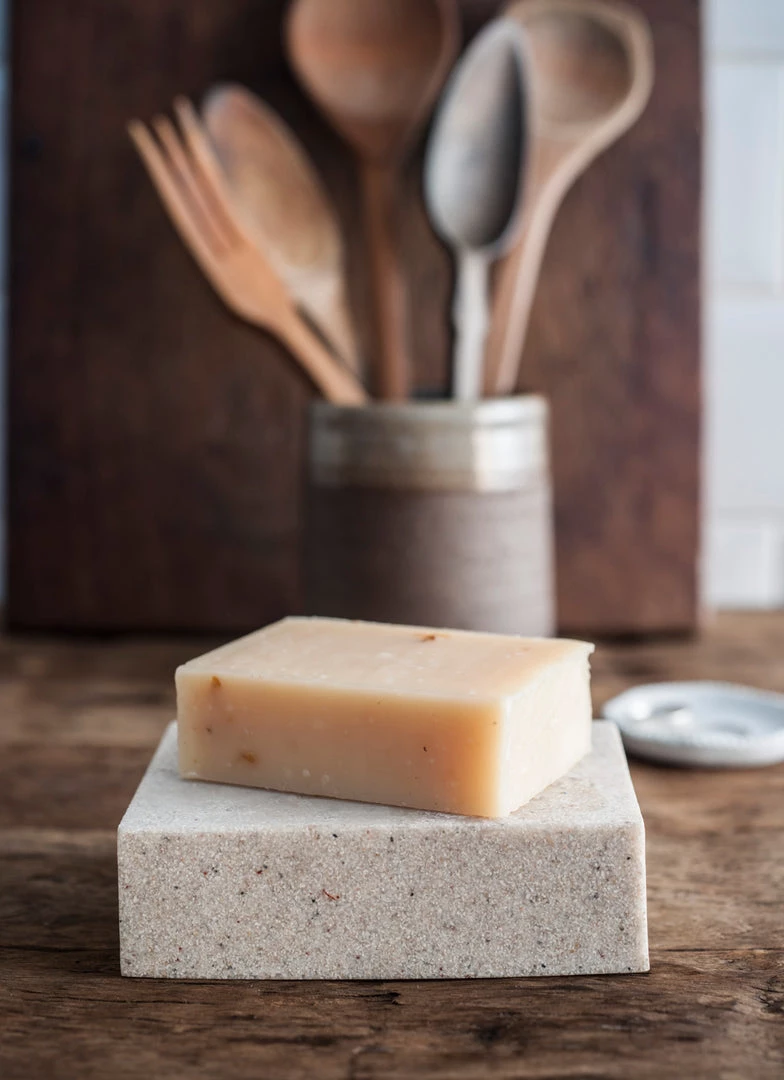 THE NATURAL SOAP COMPANY Natural Skincare The Handmade Soap Company Soap Bar - Lemongrass & Cedarwood 4 THE NATURAL SOAP COMPANY Natural Skincare The Handmade Soap Company Soap Bar - Lemongrass & Cedarwood