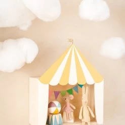 Shelving Up Warsaw Circus Wooden Shelf - Mustard/White