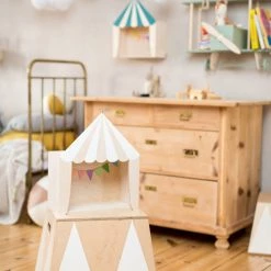 Shelving Up Warsaw Circus Wooden Shelf - White