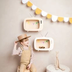 Up Warsaw Kids TV Wooden Shelf - White Shelving