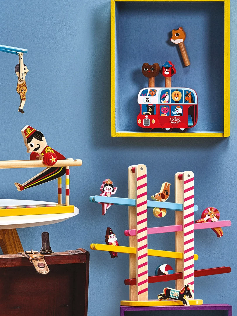 Wooden Toys Vilac Acrobat's Cascade 4 Wooden Toys Vilac Acrobat's Cascade