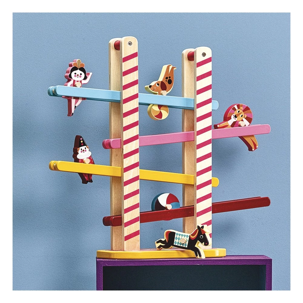 Wooden Toys Vilac Acrobat's Cascade 5 Wooden Toys Vilac Acrobat's Cascade